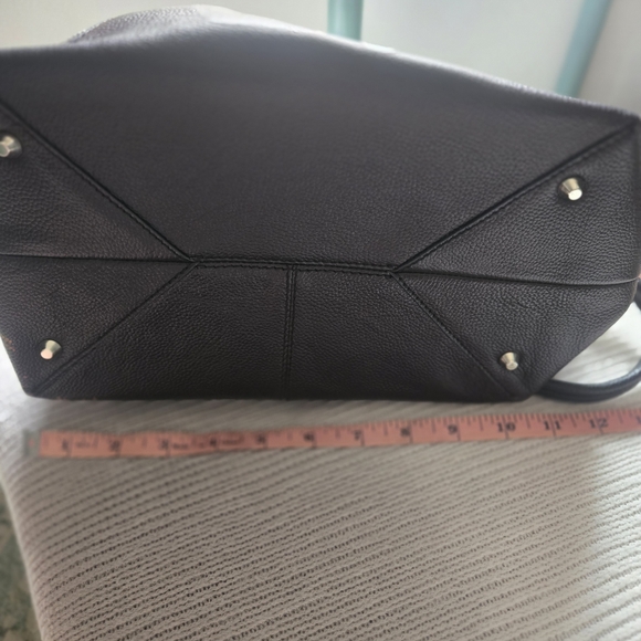 Harley-Davidson Women's Tan and Black Leather Bag and Wallet - Picture 4 of 11